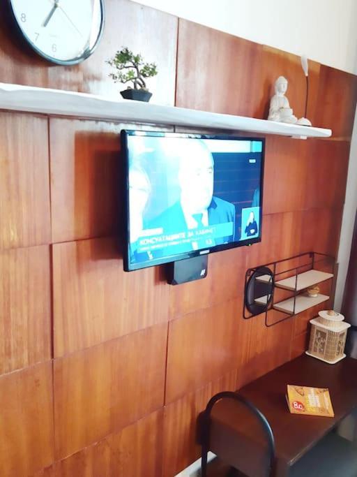 Sofia Zen - On Metro, Ultra Fast Wi-Fi Apartment Bagian luar foto
