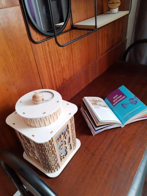 Sofia Zen - On Metro, Ultra Fast Wi-Fi Apartment Bagian luar foto